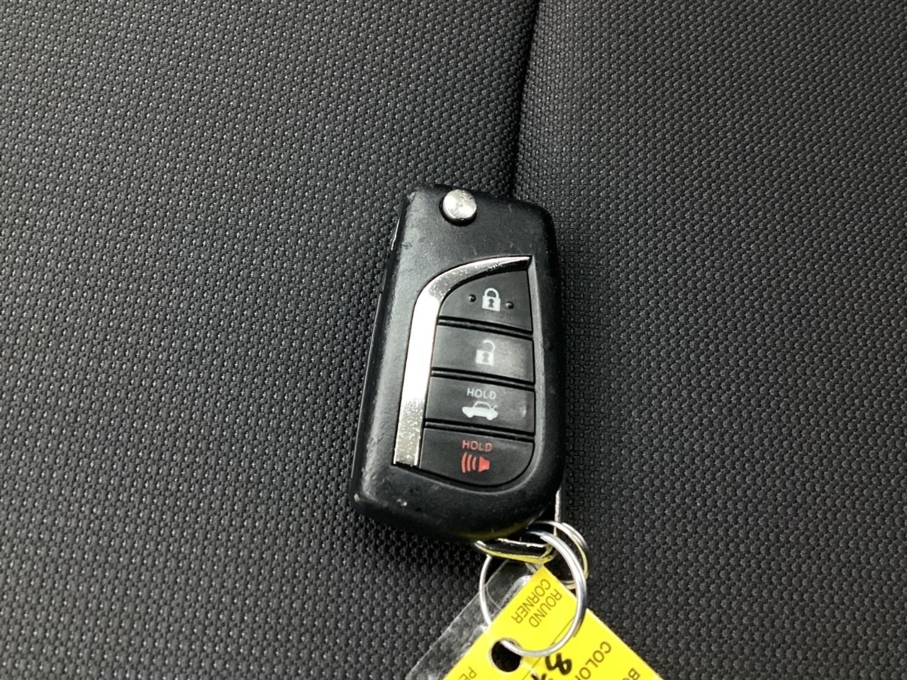 Toyota Corolla LE CVT (Natl) 2022