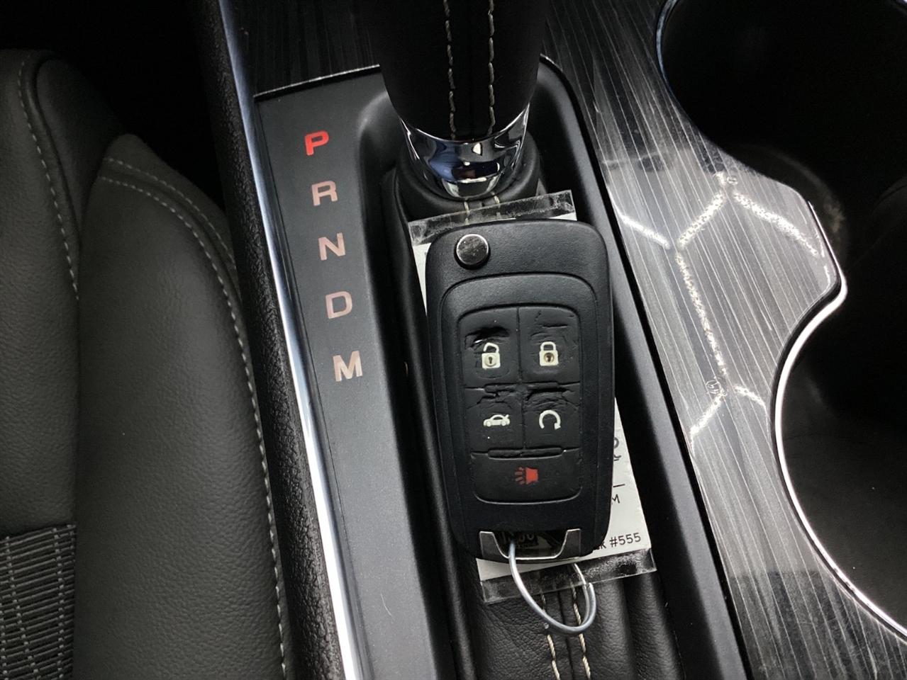Chevrolet Impala 4dr Sdn LT w/1LT 2018