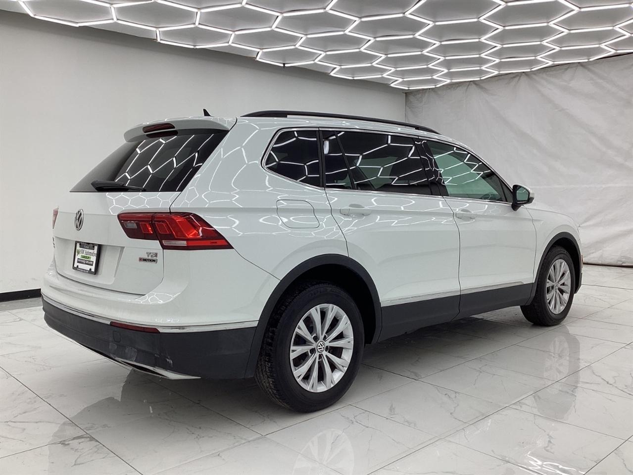 Volkswagen Tiguan 2.0T SEL 4MOTION 2018