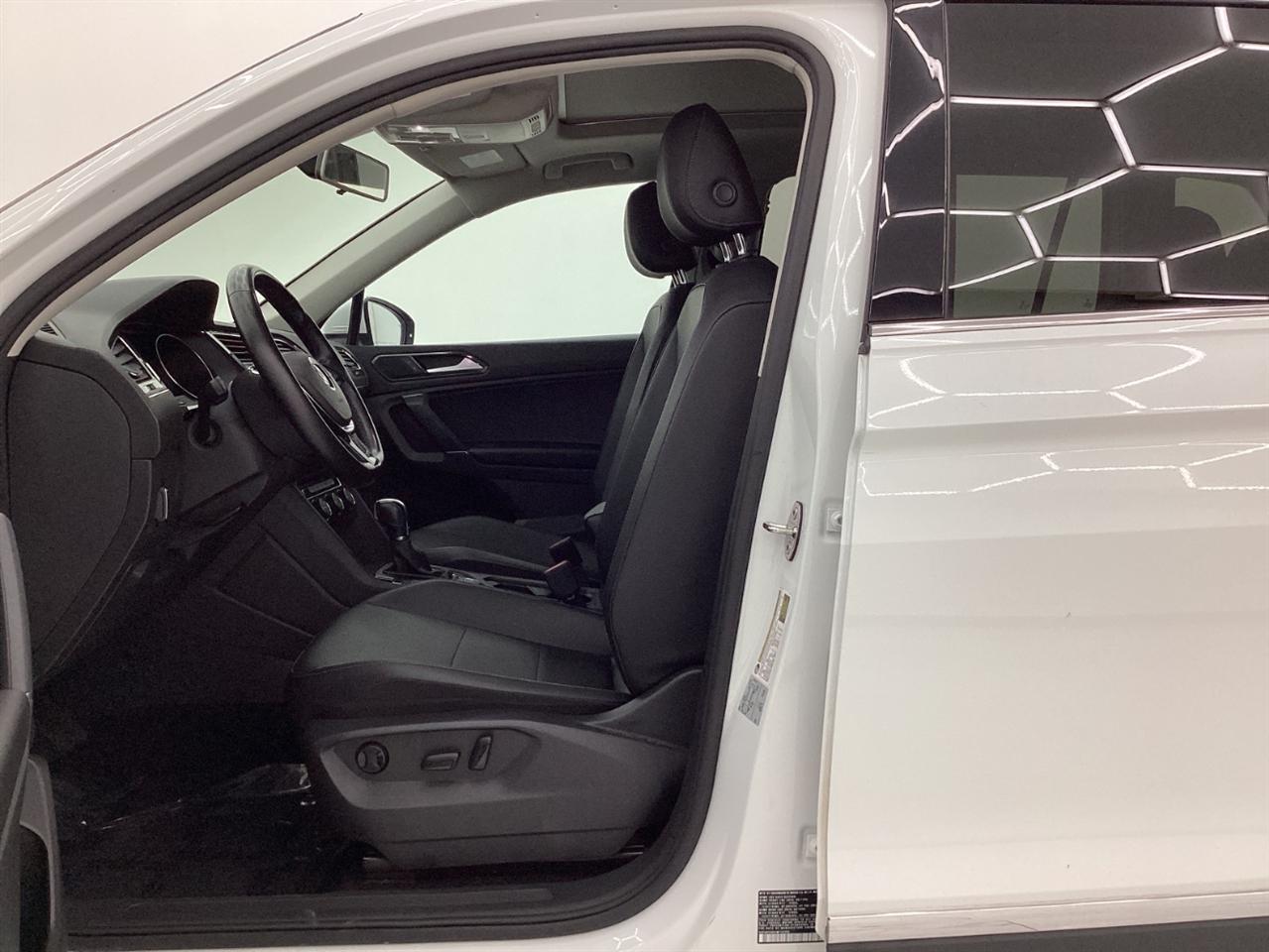 Volkswagen Tiguan 2.0T SEL 4MOTION 2018