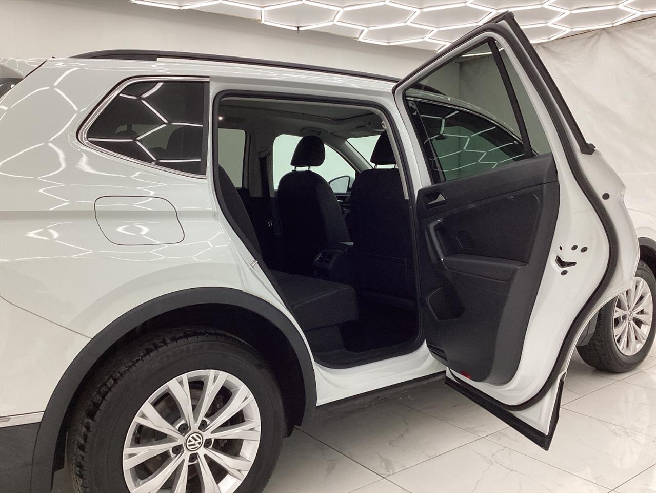 Volkswagen Tiguan 2.0T SEL 4MOTION 2018
