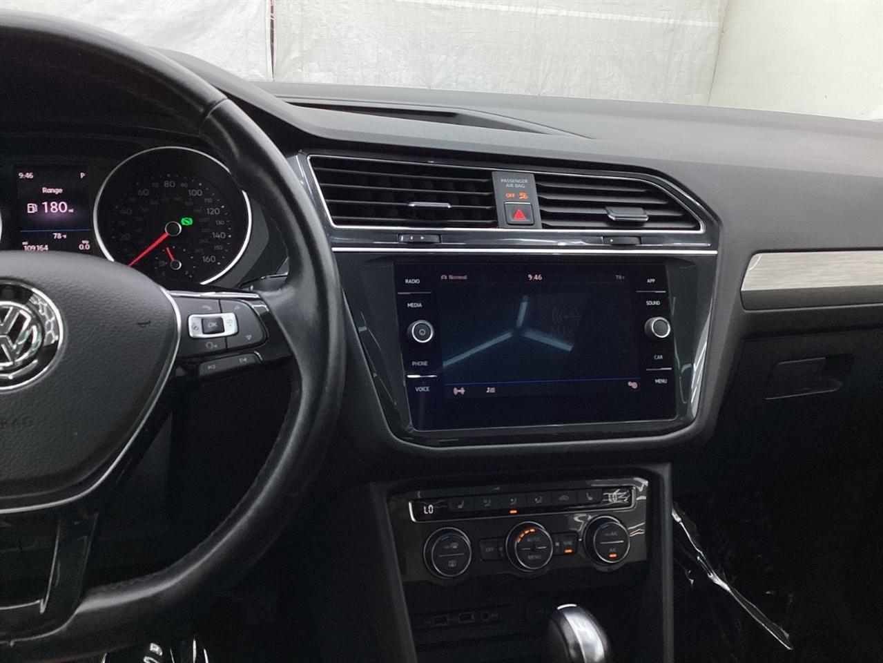 Volkswagen Tiguan 2.0T SEL 4MOTION 2018