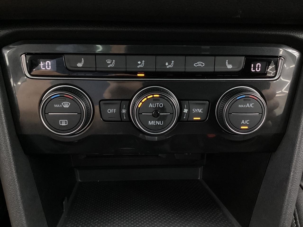 Volkswagen Tiguan 2.0T SEL 4MOTION 2018