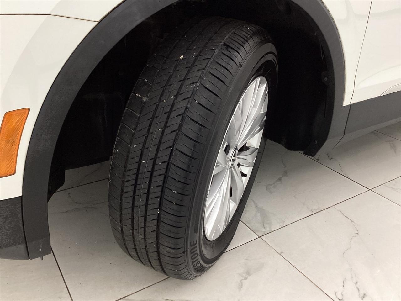 Volkswagen Tiguan 2.0T SEL 4MOTION 2018