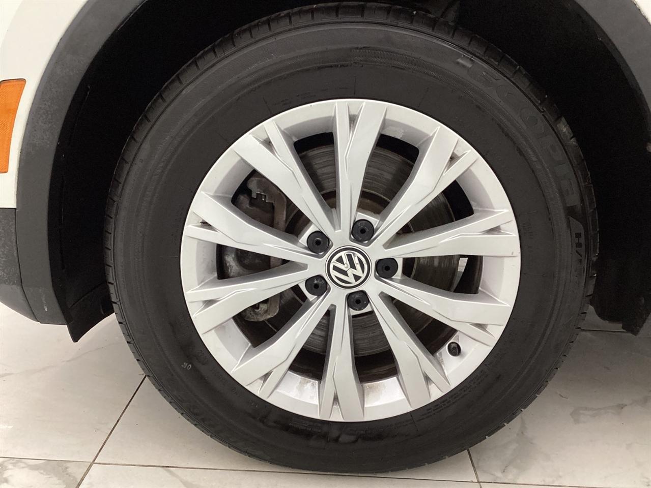 Volkswagen Tiguan 2.0T SEL 4MOTION 2018