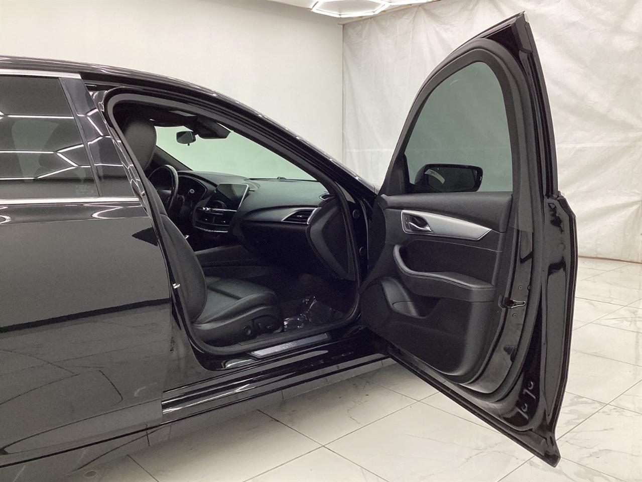 Cadillac CT5 4dr Sdn Luxury 2021