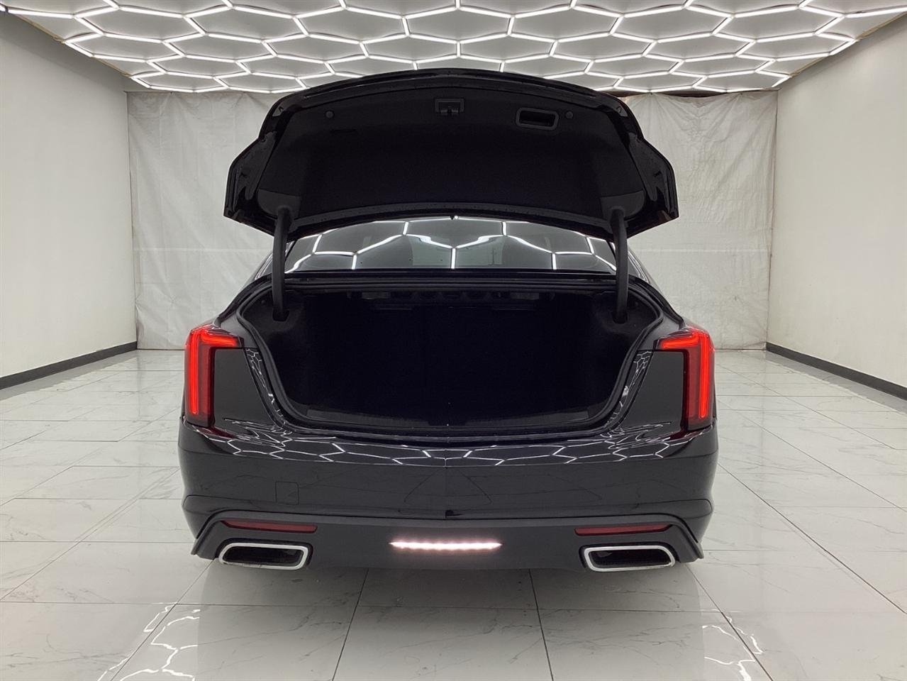 Cadillac CT5 4dr Sdn Luxury 2021