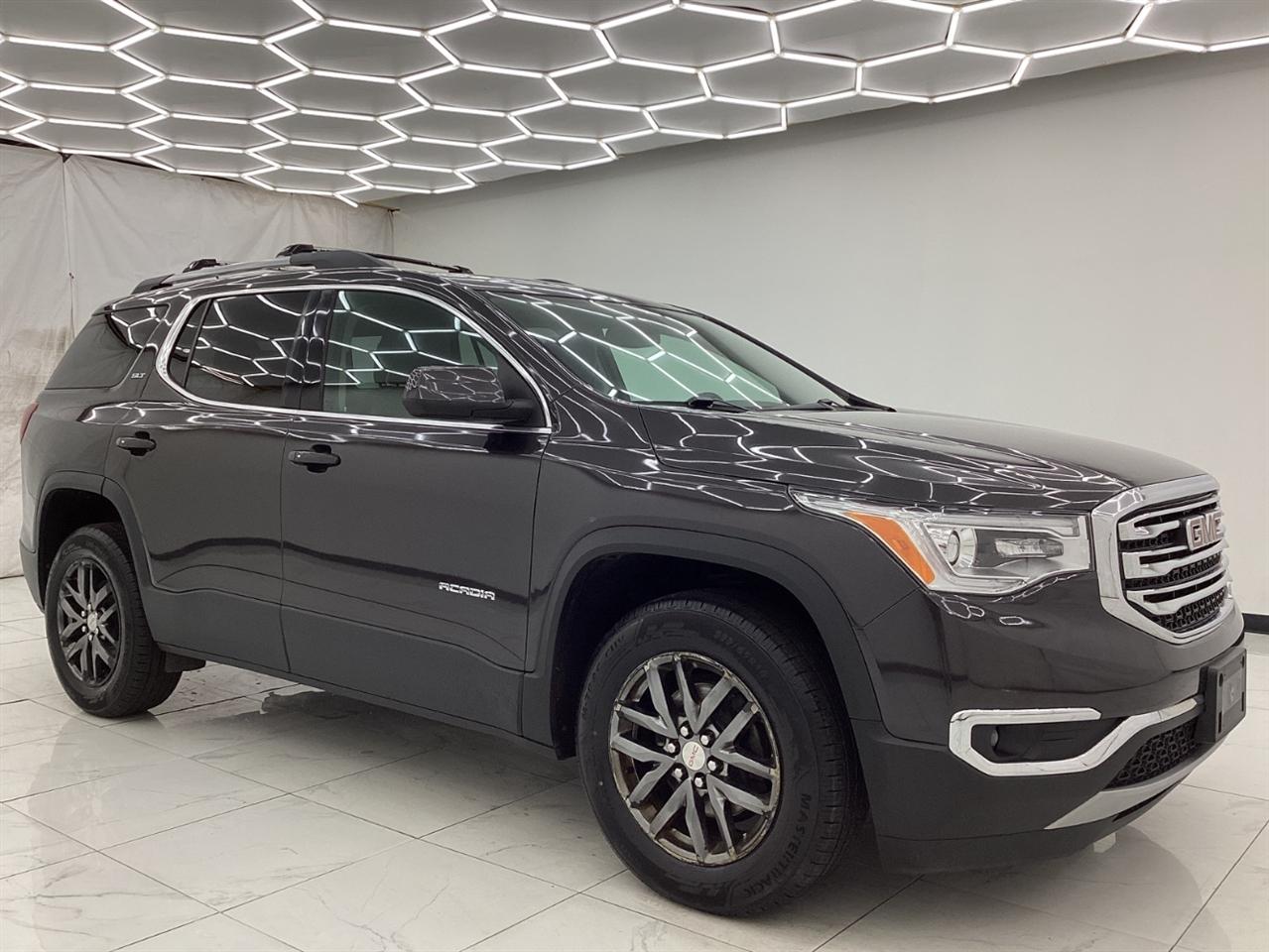 GMC Acadia AWD 4dr SLT w/SLT-1 2017