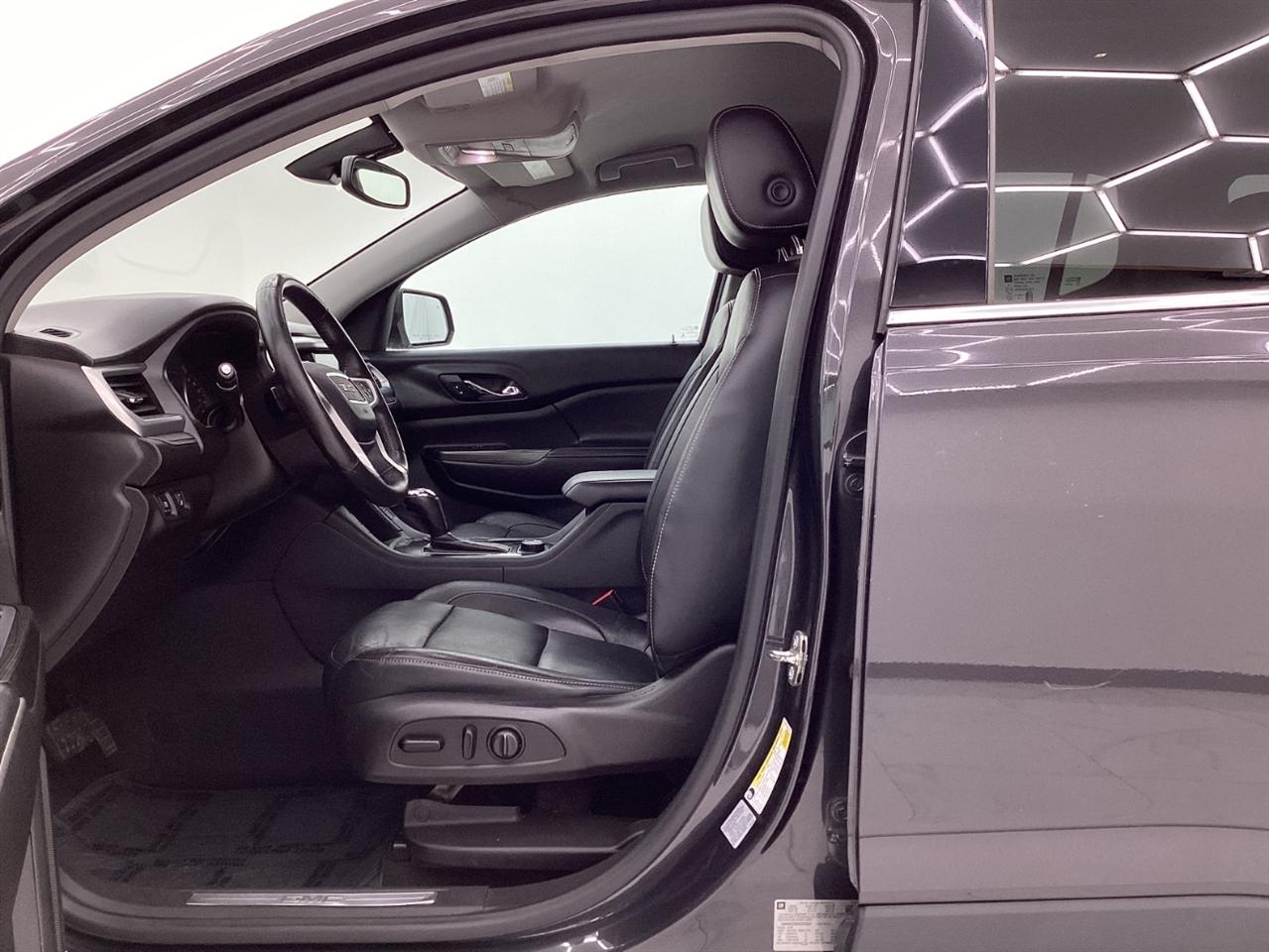 GMC Acadia AWD 4dr SLT w/SLT-1 2017