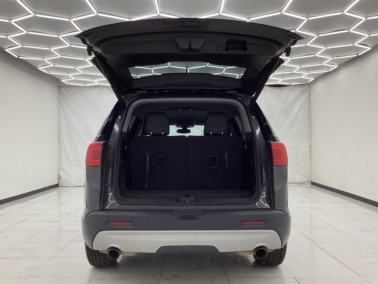 GMC Acadia AWD 4dr SLT w/SLT-1 2017