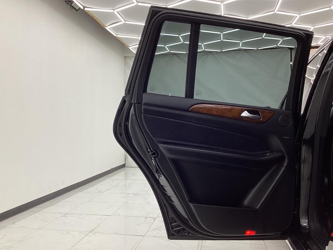 Mercedes-Benz GLS GLS 450 4MATIC SUV 2018