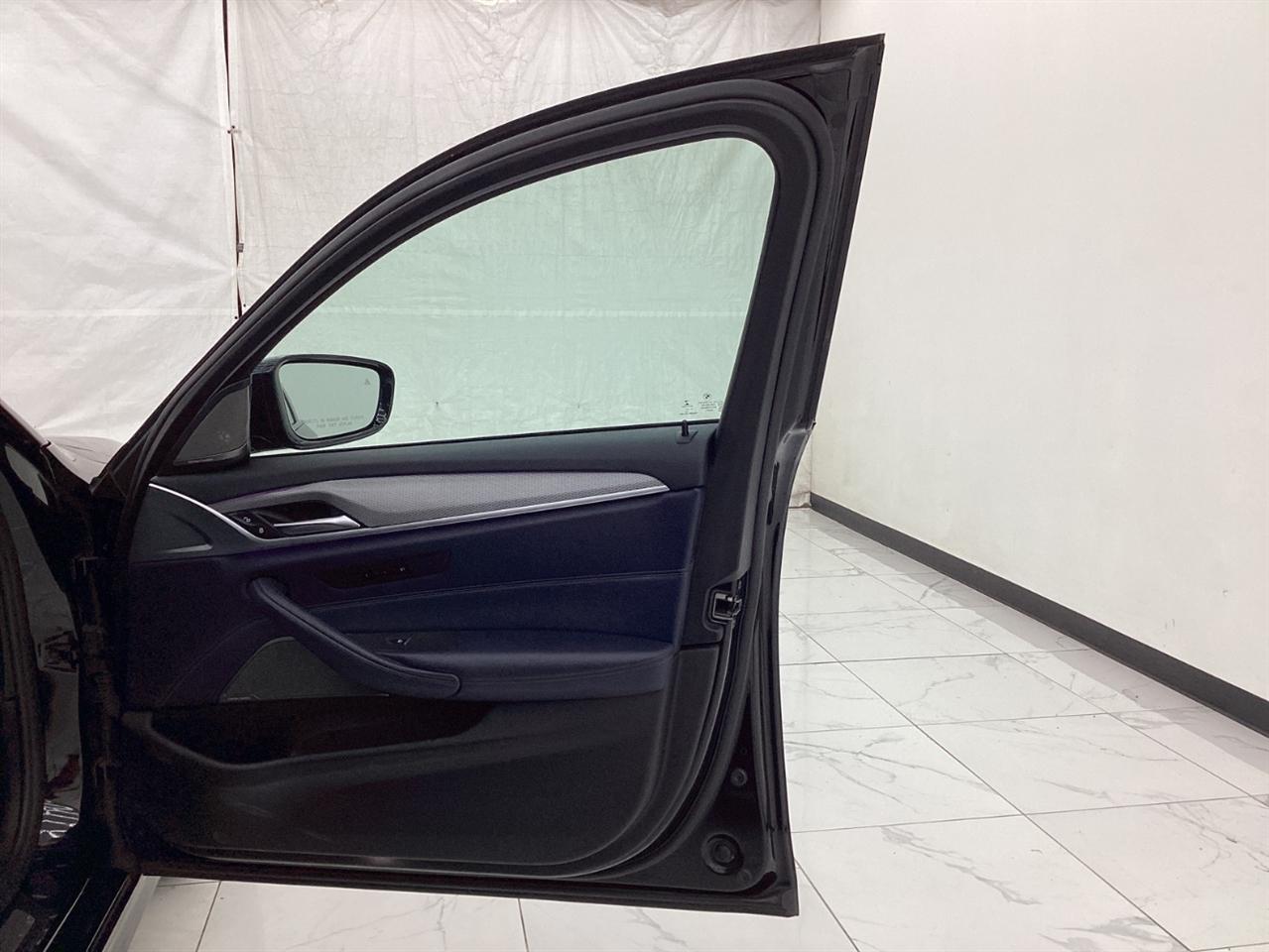BMW 5 Series 540i xDrive Sedan 2019
