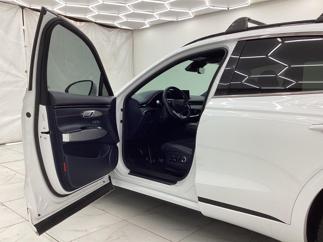 Genesis GV70 2.5T AWD 2023