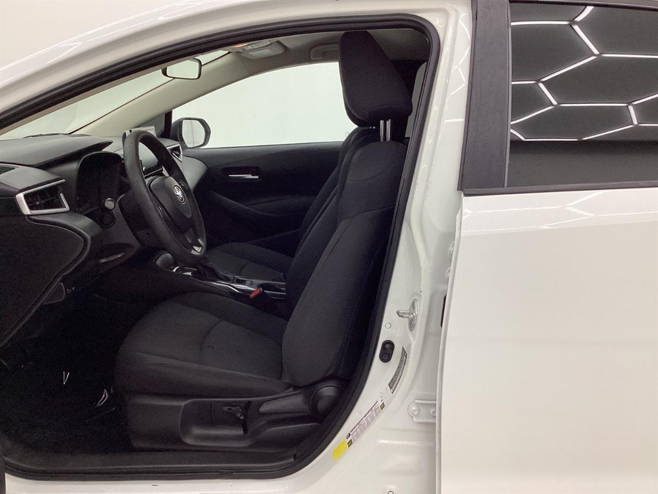 Toyota Corolla LE CVT (Natl) 2020