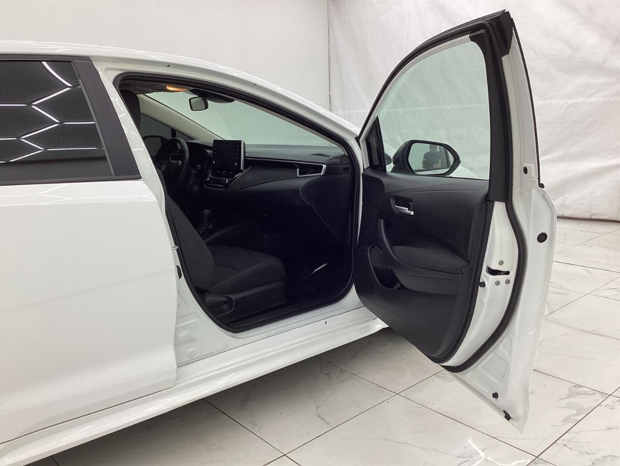 Toyota Corolla LE CVT (Natl) 2020