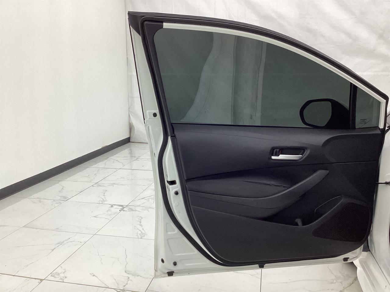 Toyota Corolla LE CVT (Natl) 2020