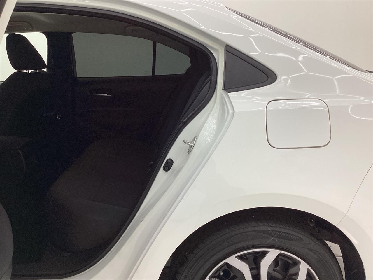 Toyota Corolla LE CVT (Natl) 2020