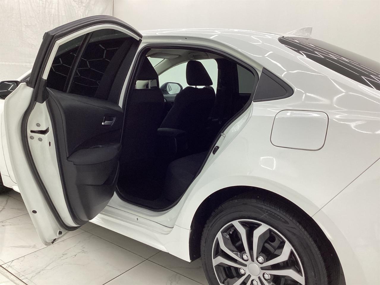 Toyota Corolla LE CVT (Natl) 2020