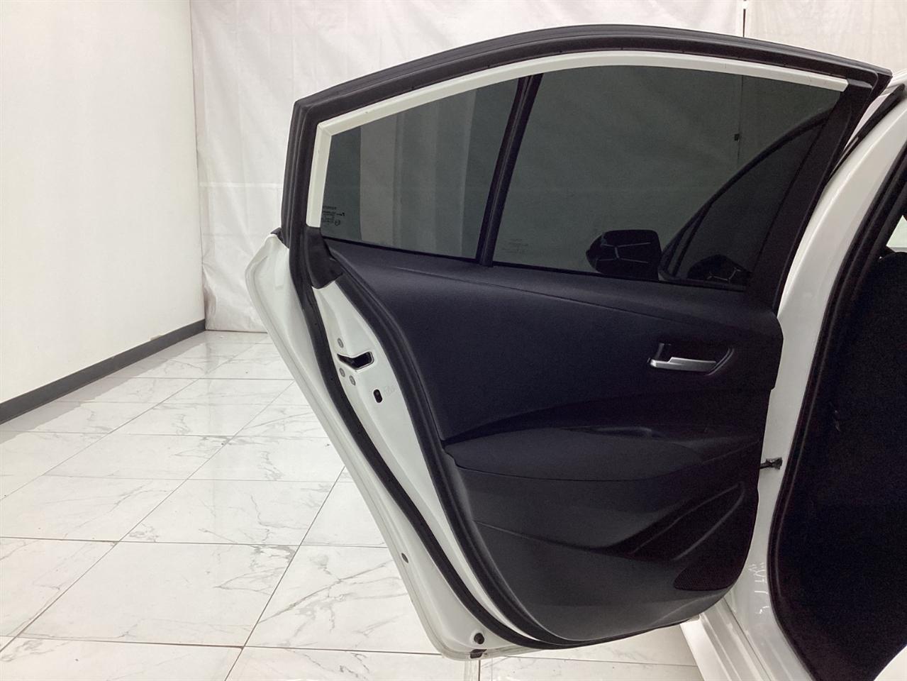 Toyota Corolla LE CVT (Natl) 2020