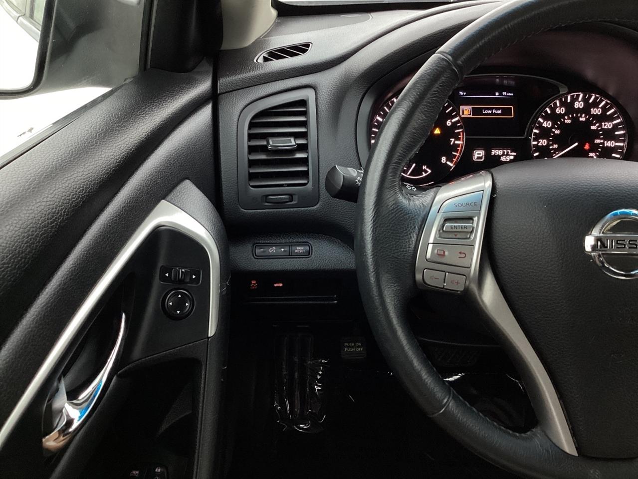 Nissan Altima 4dr Sdn I4 2.5 SV 2015