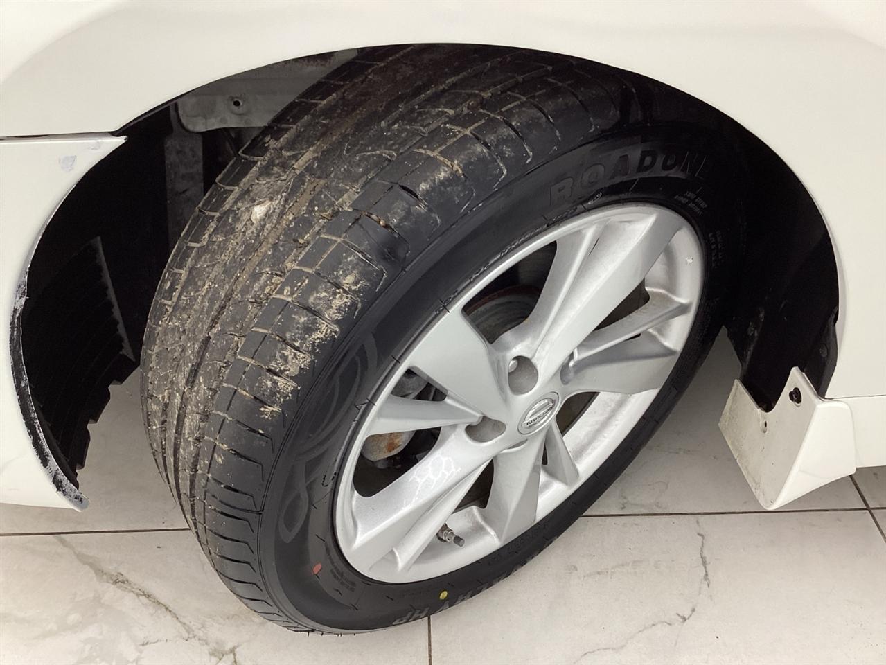 Nissan Altima 4dr Sdn I4 2.5 SV 2015
