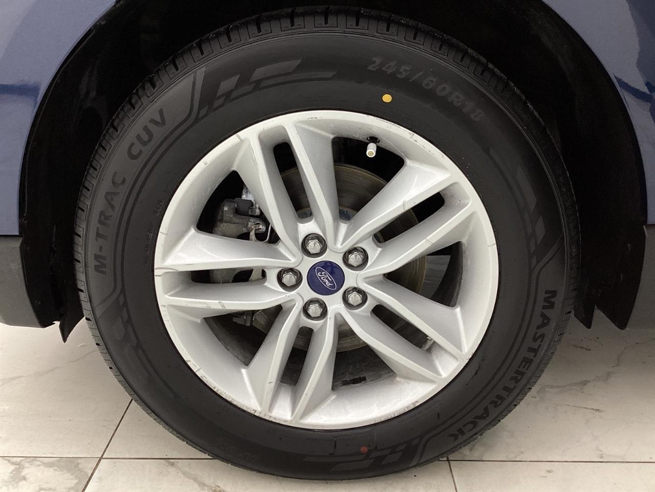 Ford Edge SEL FWD 2017