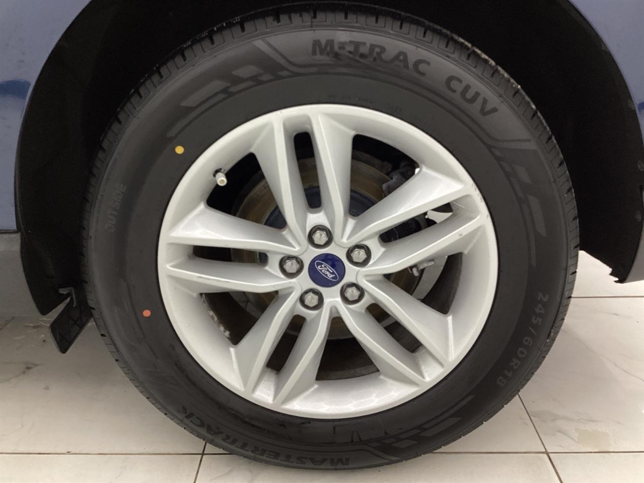 Ford Edge SEL FWD 2017