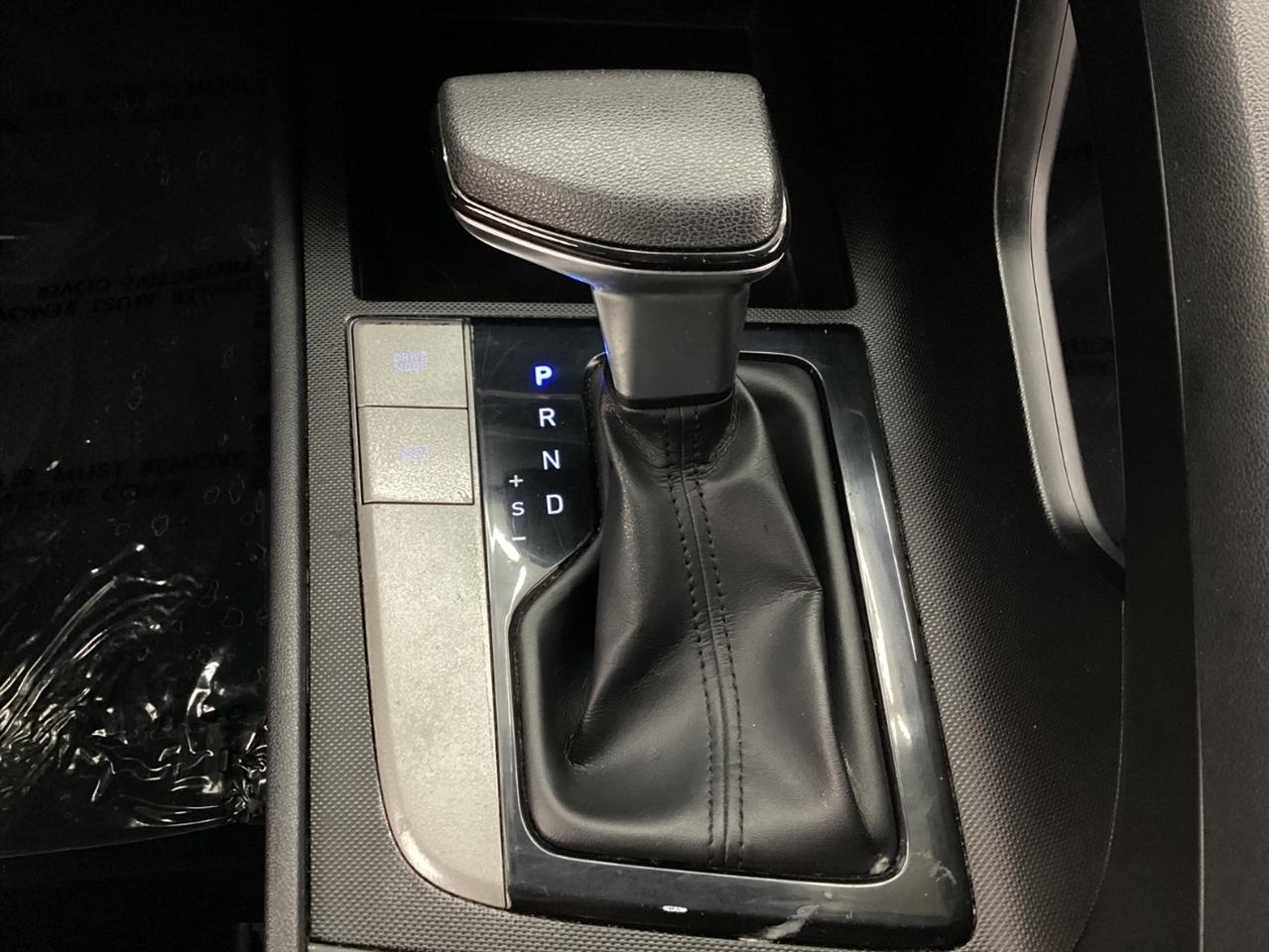 Hyundai Elantra SEL IVT 2022