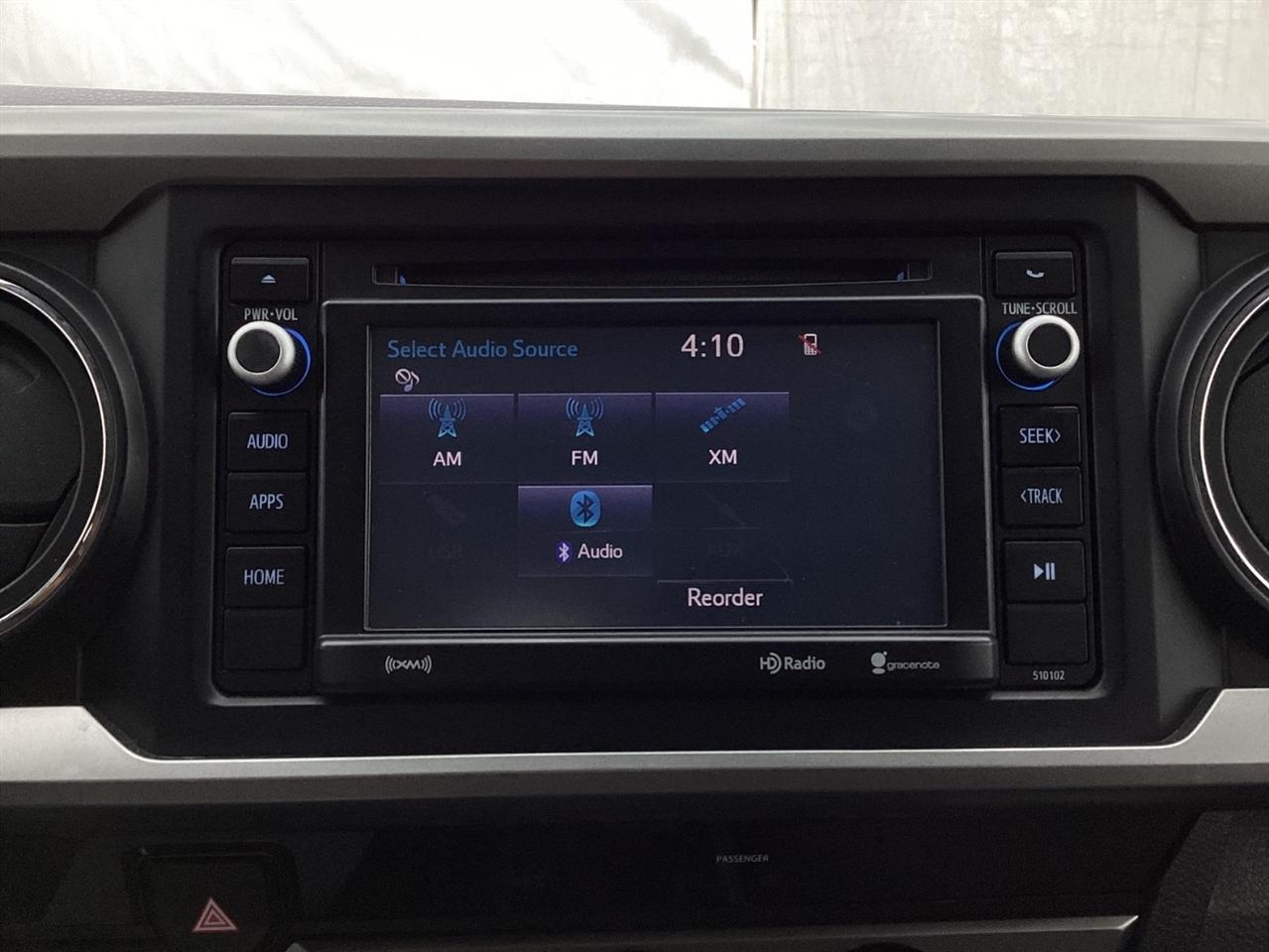 Toyota Tacoma SR5 Double Cab 5' Bed I4 4x2 AT (Natl) 2017