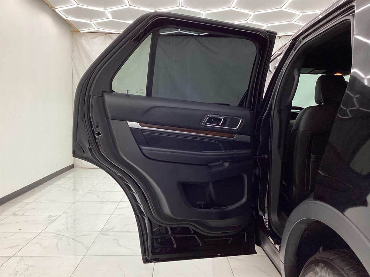 Ford Explorer Limited FWD 2018