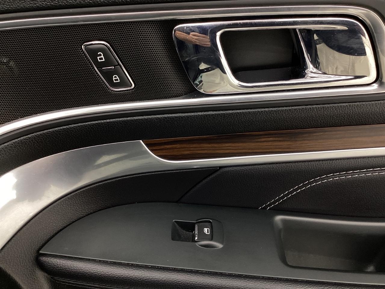 Ford Explorer Limited FWD 2018