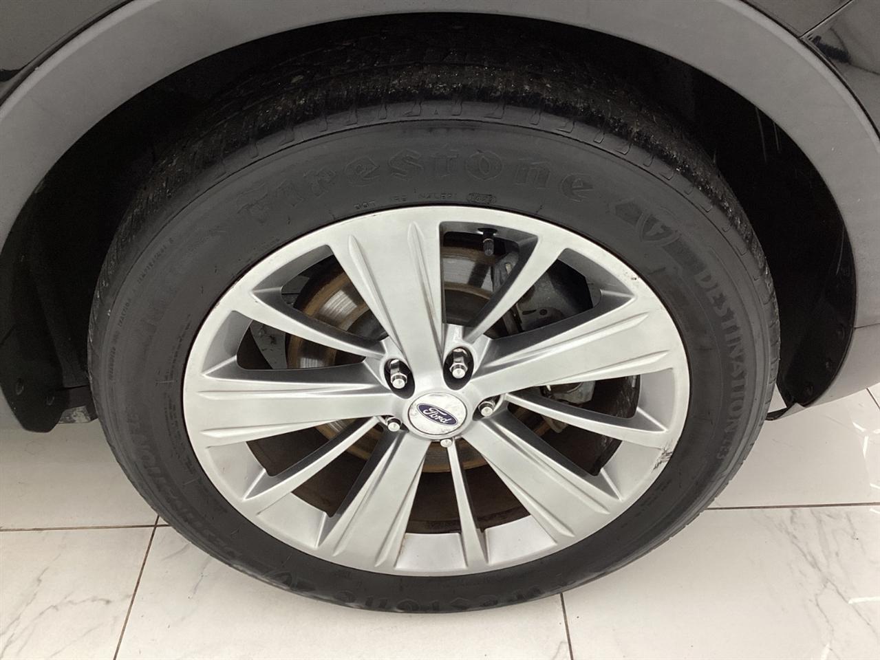 Ford Explorer Limited FWD 2018