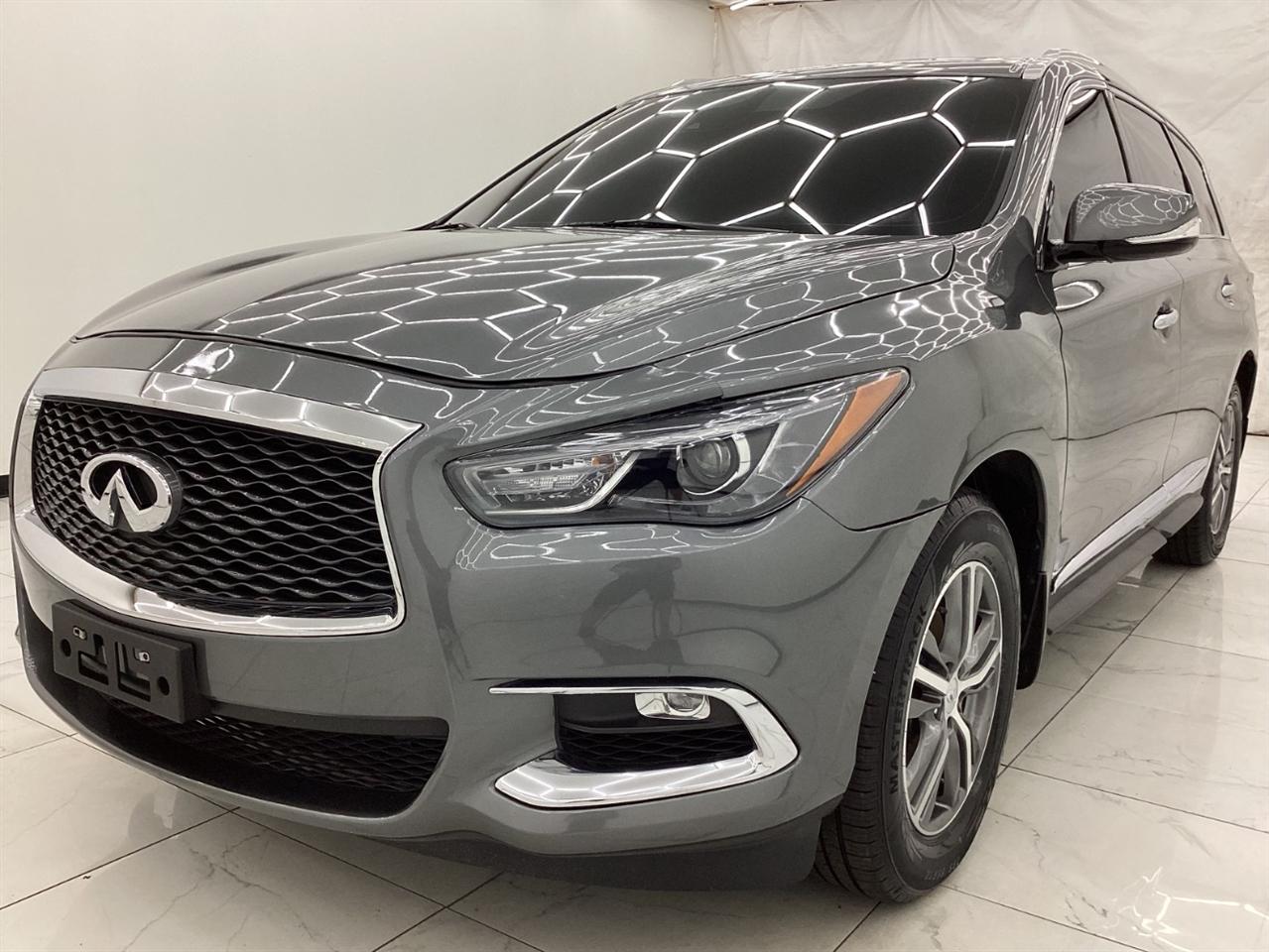 2020 INFINITI QX60 LUXE AWD's photo