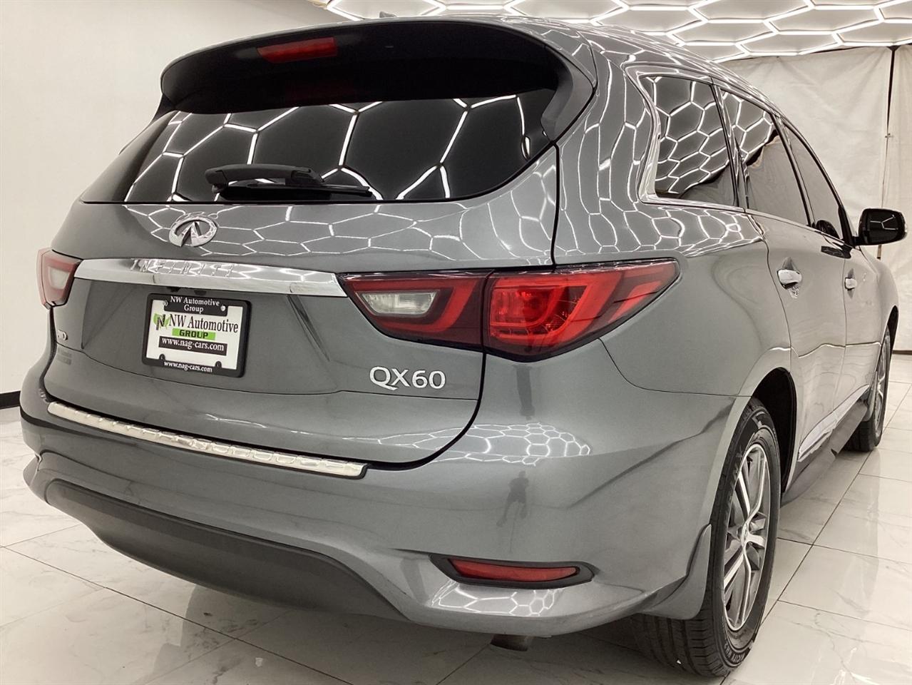 Infiniti QX60 LUXE AWD 2020