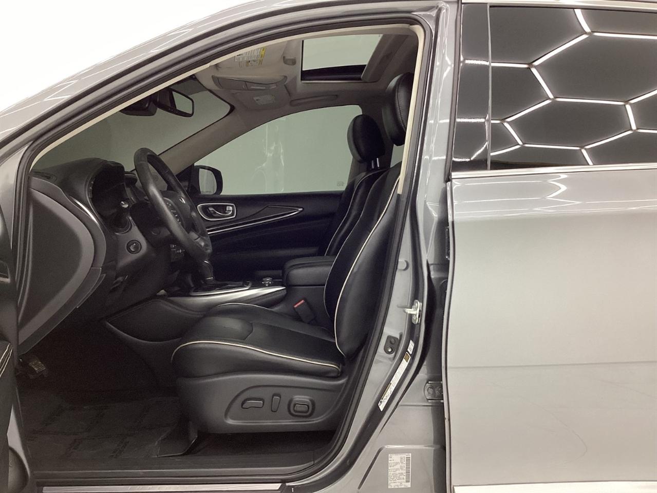 Infiniti QX60 LUXE AWD 2020