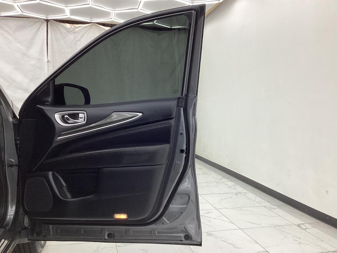 Infiniti QX60 LUXE AWD 2020