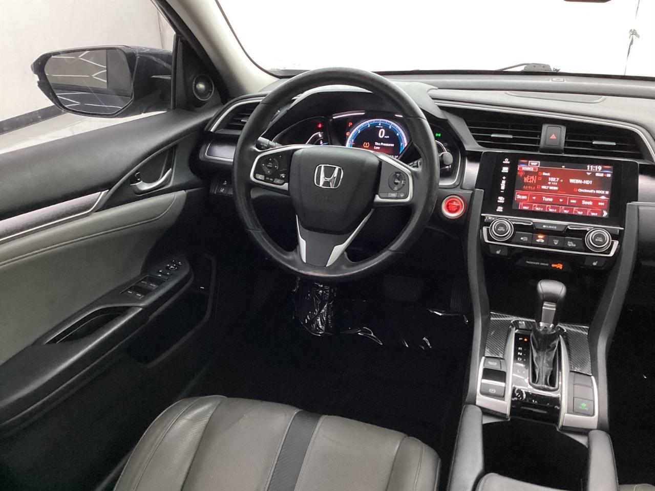 Honda Civic Touring CVT 2017