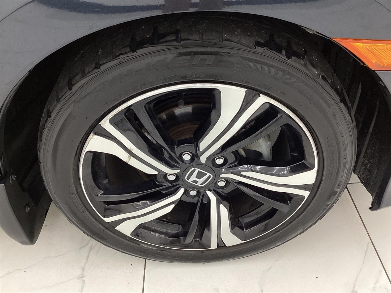 Honda Civic Touring CVT 2017