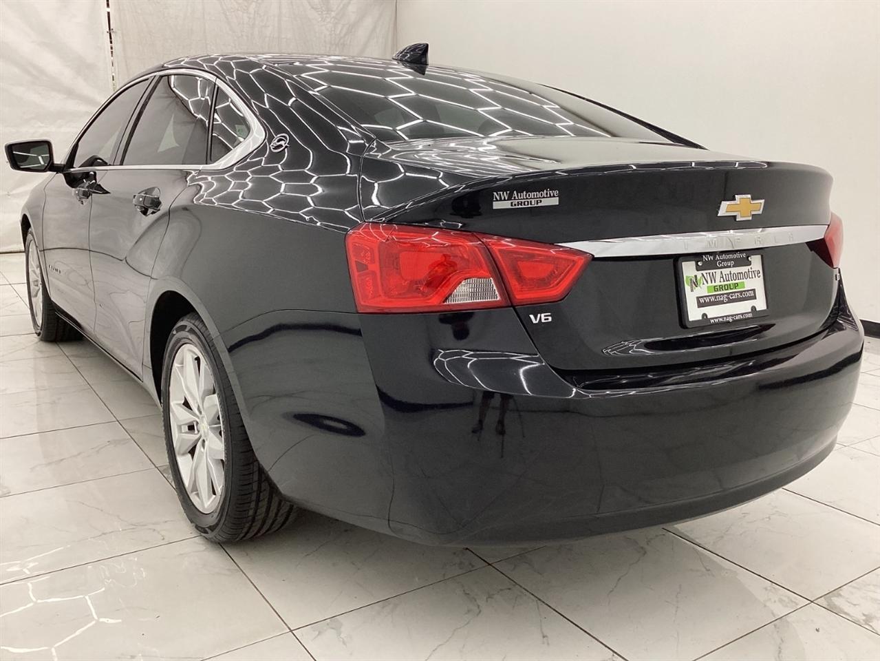 Chevrolet Impala 4dr Sdn LT w/1LT 2019