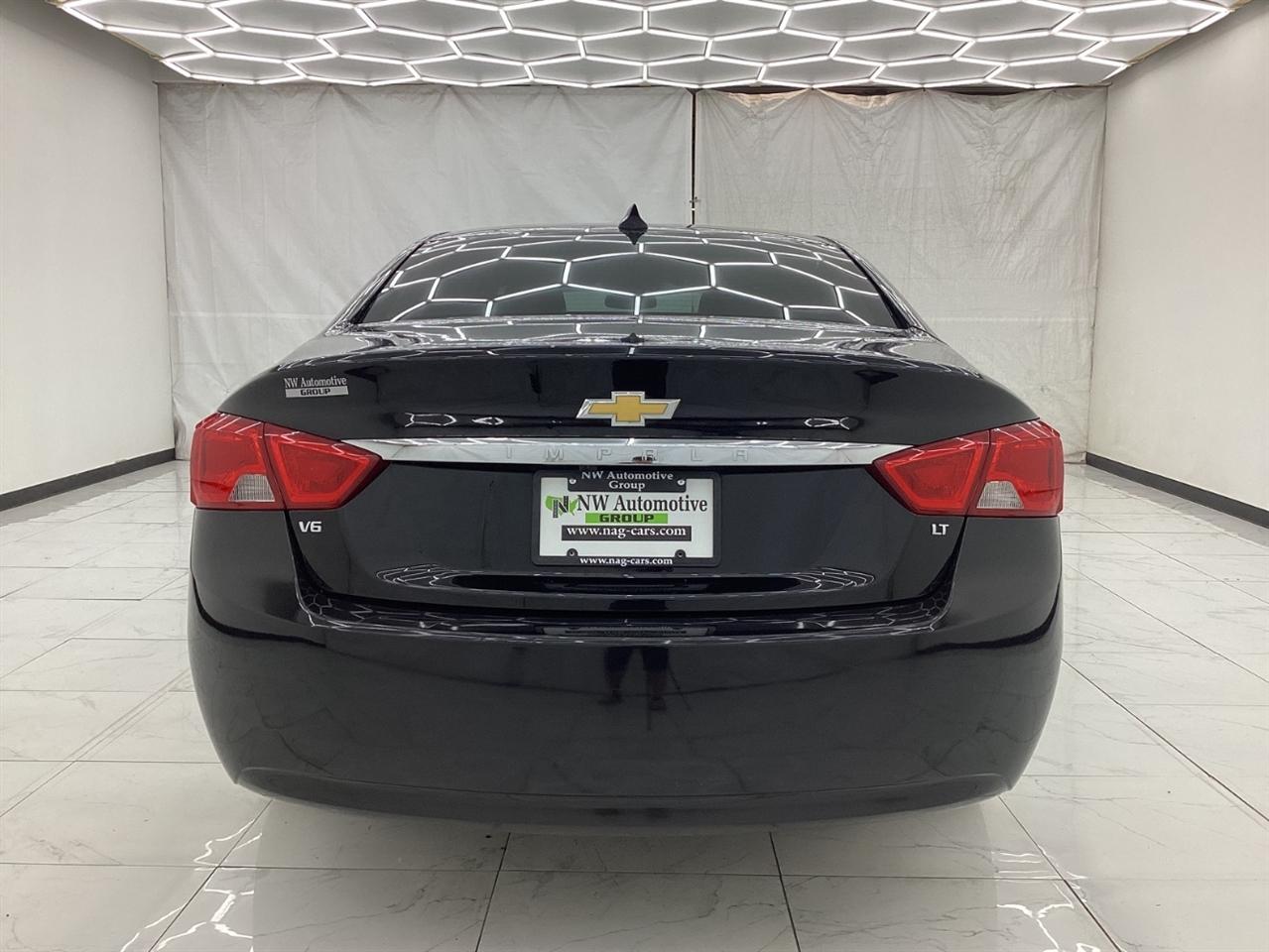 Chevrolet Impala 4dr Sdn LT w/1LT 2019
