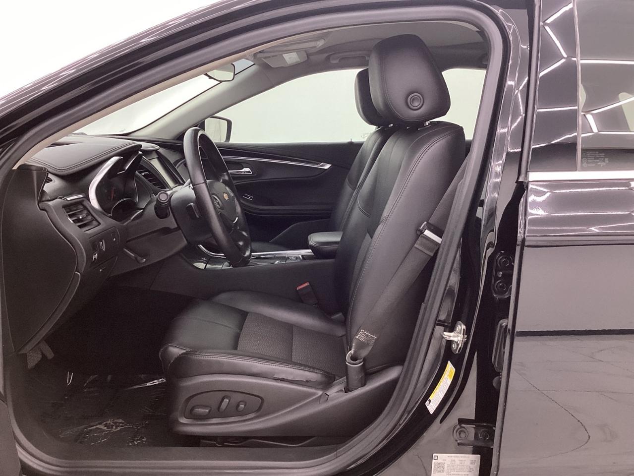 Chevrolet Impala 4dr Sdn LT w/1LT 2019