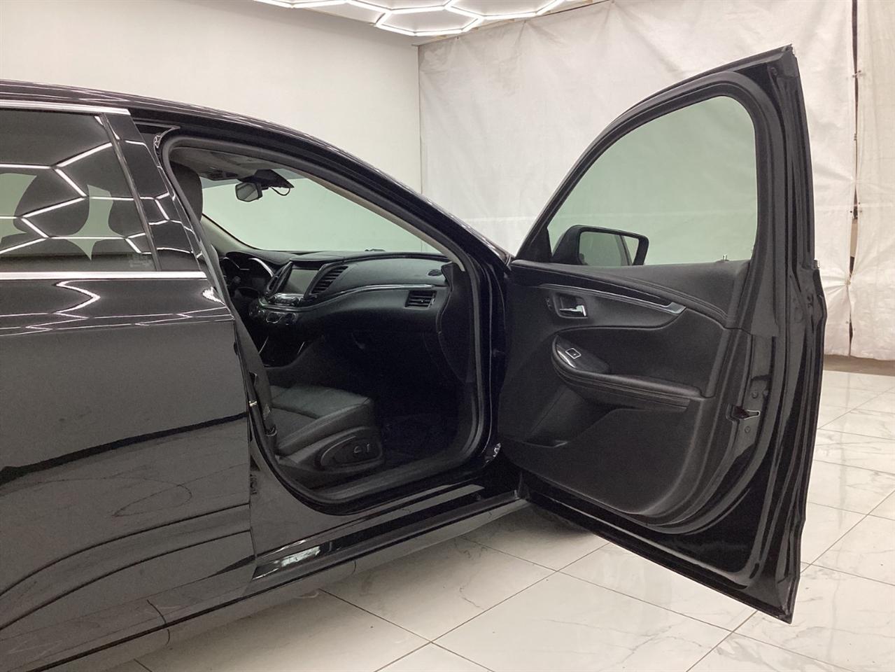 Chevrolet Impala 4dr Sdn LT w/1LT 2019