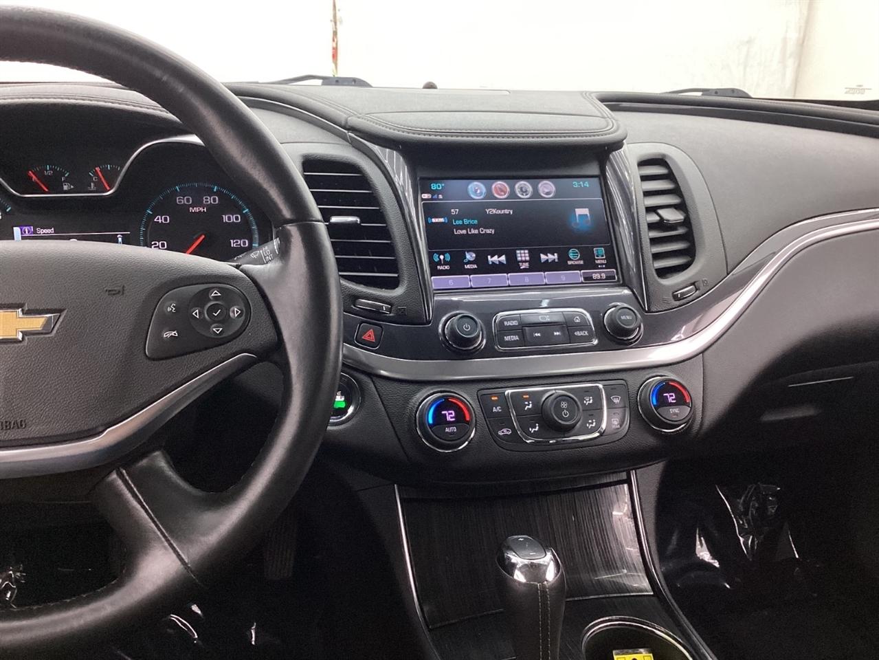 Chevrolet Impala 4dr Sdn LT w/1LT 2019