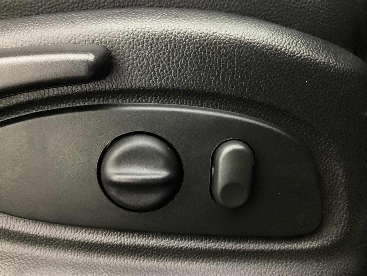 Chevrolet Impala 4dr Sdn LT w/1LT 2019