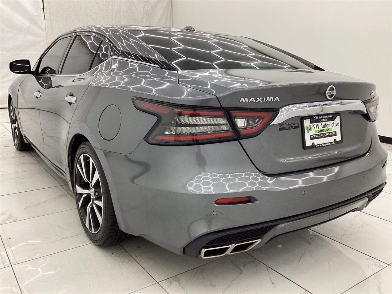Nissan Maxima SV 3.5L 2021