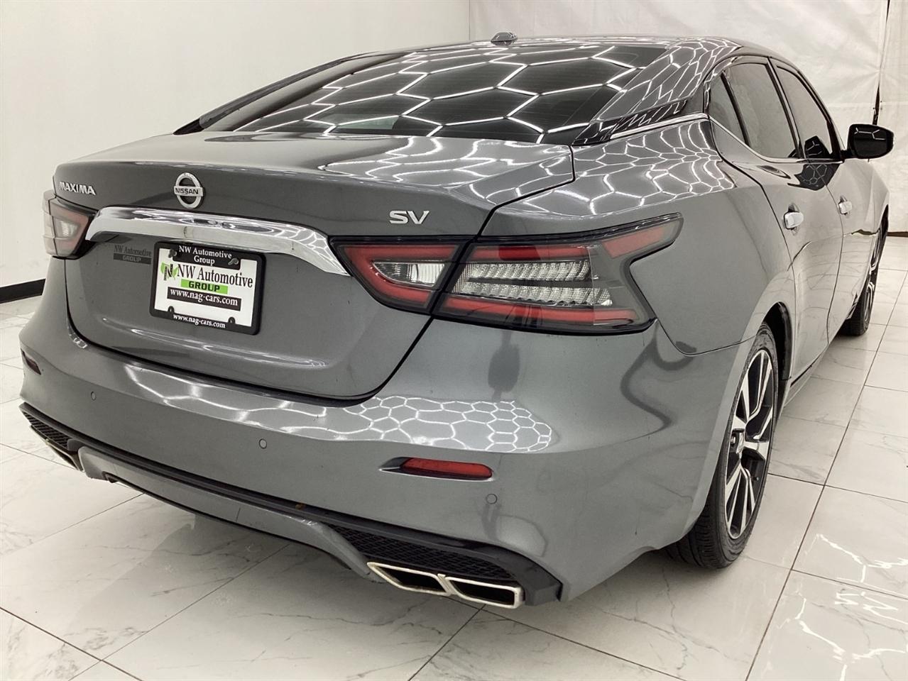 Nissan Maxima SV 3.5L 2021