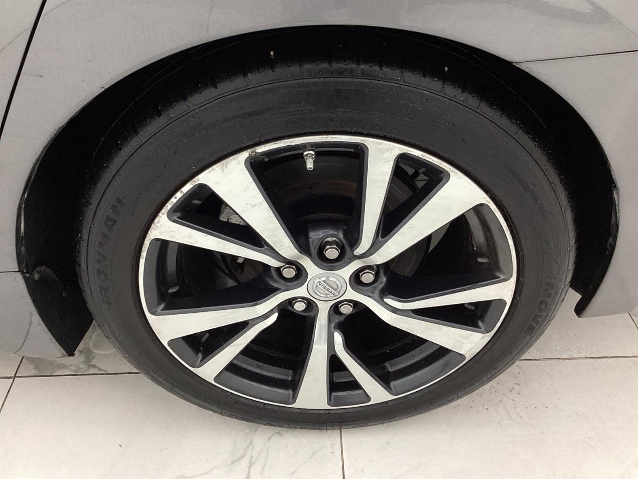 Nissan Maxima SV 3.5L 2021