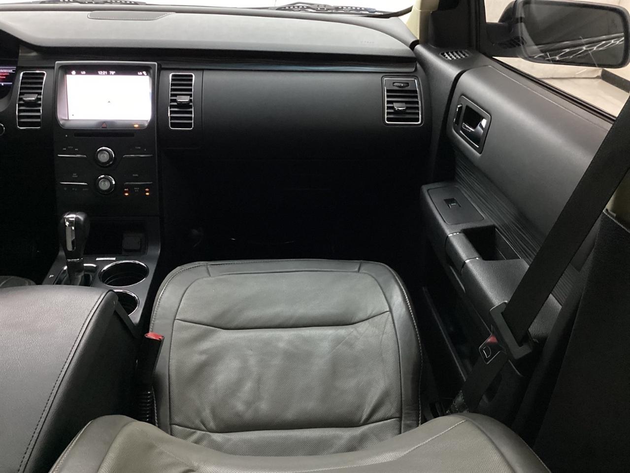 Ford Flex SEL FWD 2019