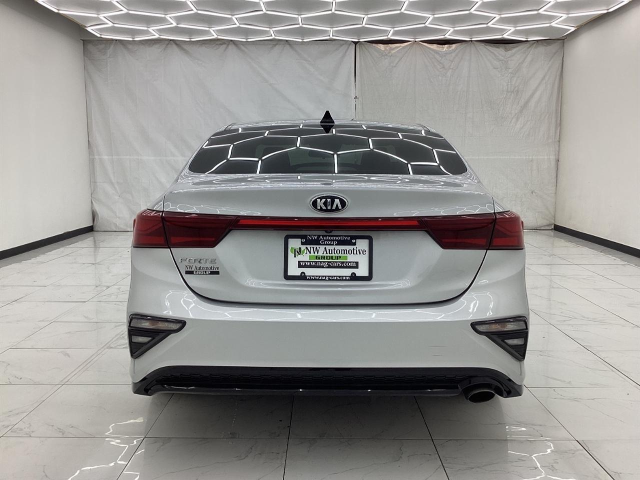 Kia Forte LXS IVT 2019