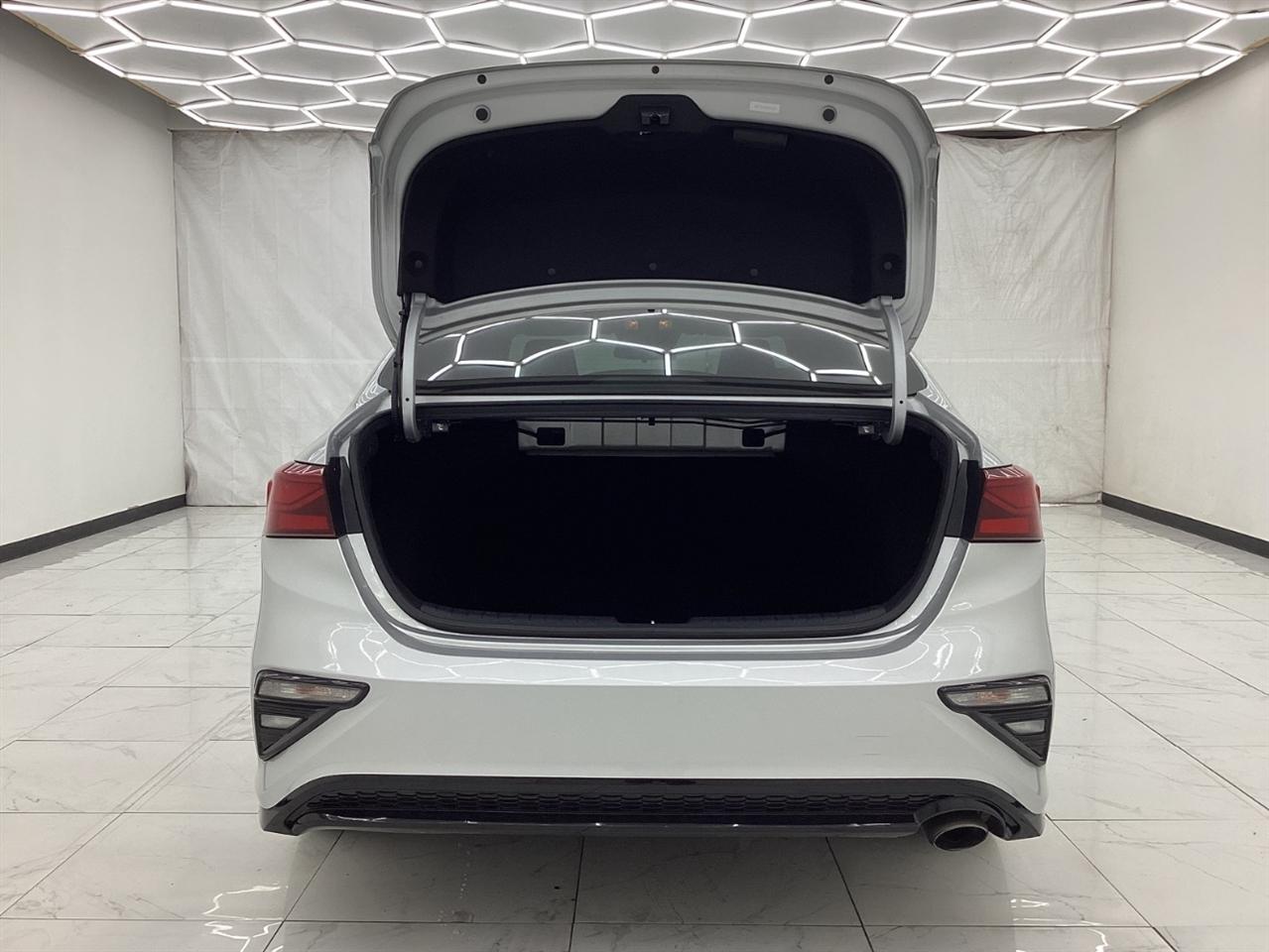 Kia Forte LXS IVT 2019